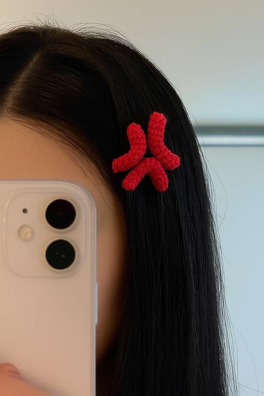 Angry Hair clip